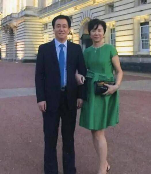 他是一个赢家，是一个冠军球员，能够回到英格兰以及老特拉福德，这很棒。